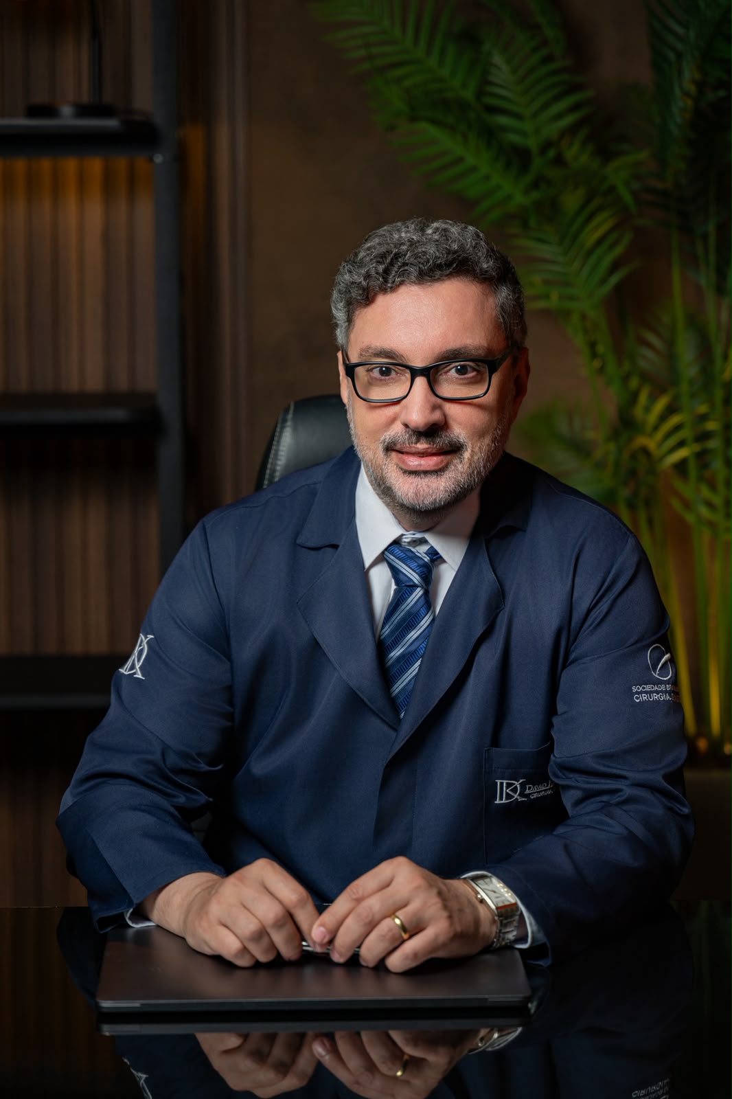 Corporativo